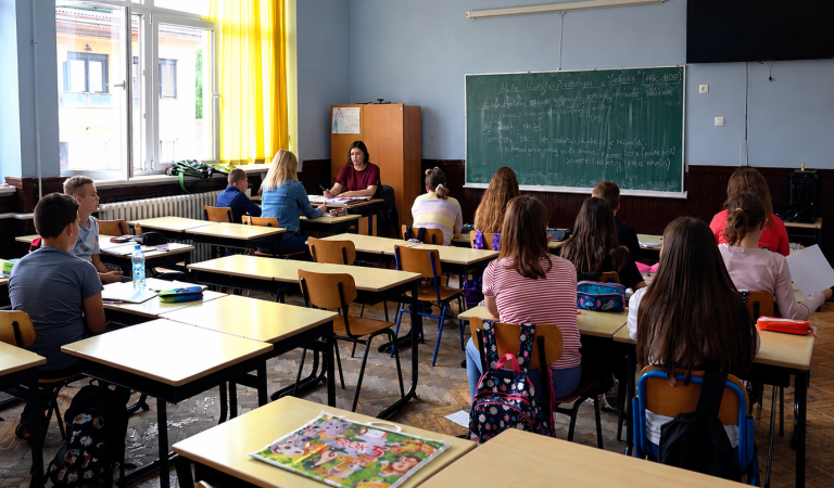 Novi školski početak: Ezra i Mirjam o izazovima povratka u Bosnu i Hercegovinu